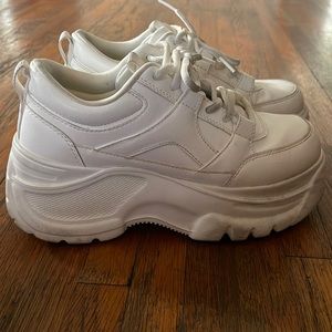 ZARA CHUNKY PLATFORM WHITE SNEAKERS 6.5